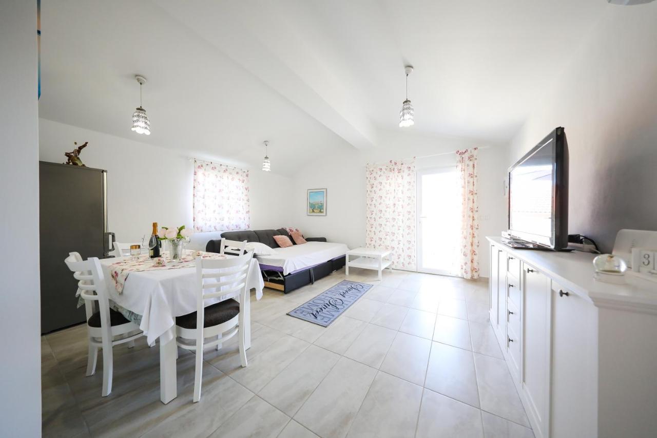 Holiday Home Ana Poljana  Ngoại thất bức ảnh