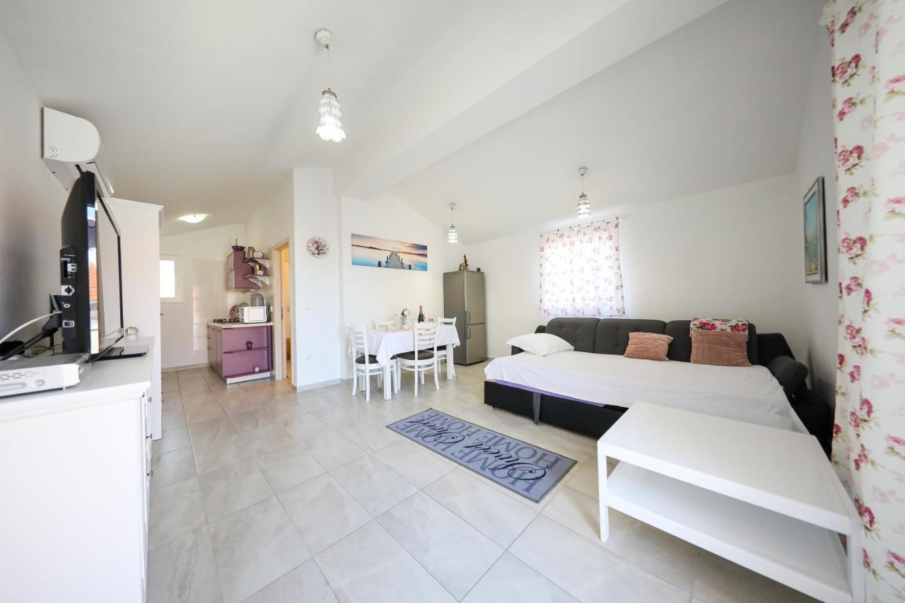Holiday Home Ana Poljana  Ngoại thất bức ảnh