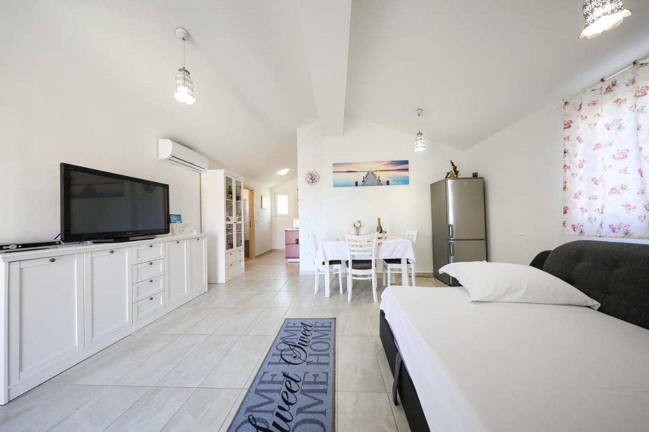 Holiday Home Ana Poljana  Ngoại thất bức ảnh